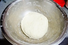 Step4 1 Stovetop Naan| How to make naan without a tandoor? |Garlic Naan Recipe
