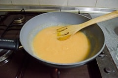 Step4of1 Homemade Mexican Enchilada Sauce Recipe (Easy & Flavourful)